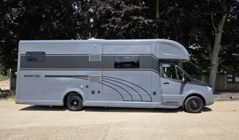 Sporttec Explorer 8 full