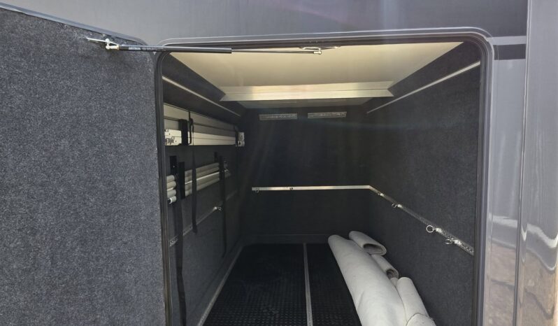 Sporttec Explorer 8 full