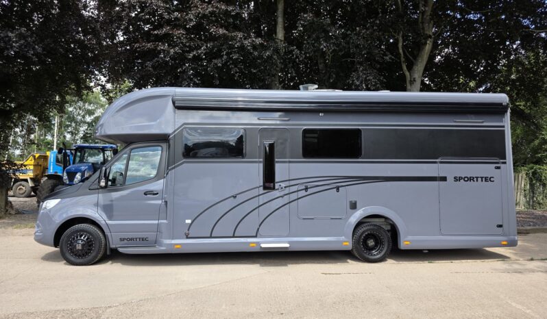 Sporttec Explorer 8 full