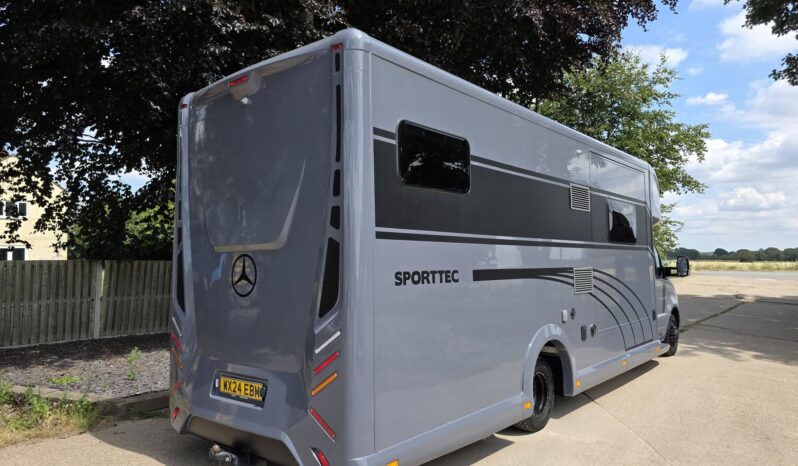 Sporttec Explorer 8 full