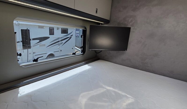 Sporttec Explorer 8 full