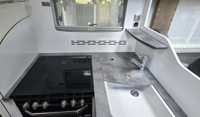 Frankia F-Line 740GD full