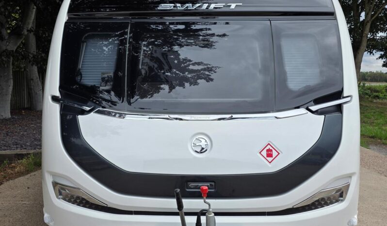 Swift Elegance Grande 845 full