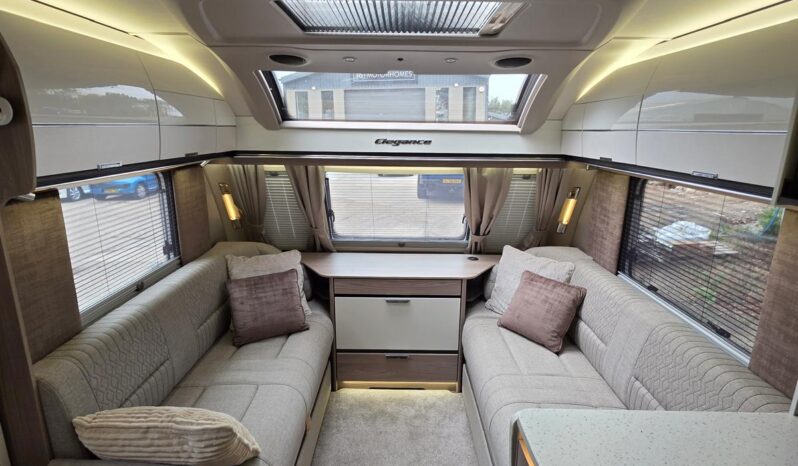 Swift Elegance Grande 845 full